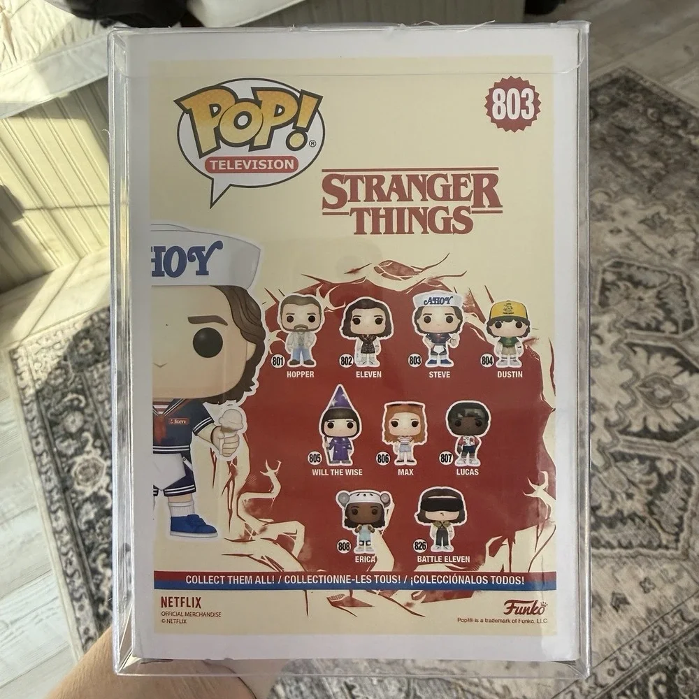Funko Pop Stranger Things Steve Harrington #803 Scoops Ahoy w/ Pop Protector